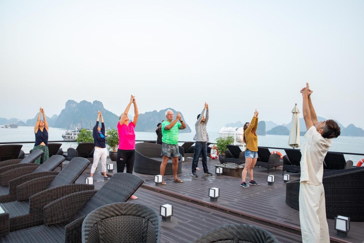 Stellar Of The Seas Cruise Hotel Hạ Long Ngoại thất bức ảnh