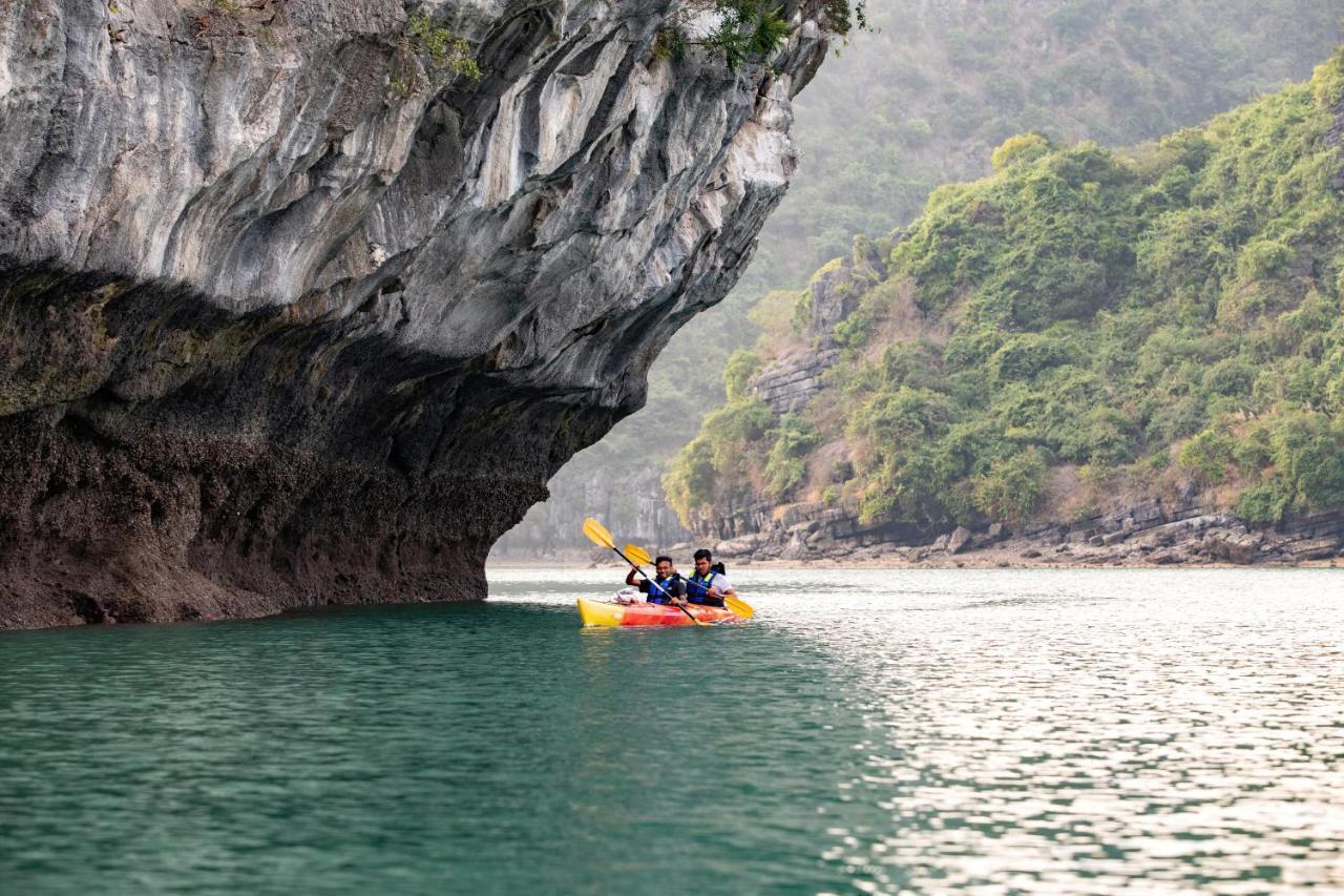 Stellar Of The Seas Cruise Hotel Hạ Long Ngoại thất bức ảnh