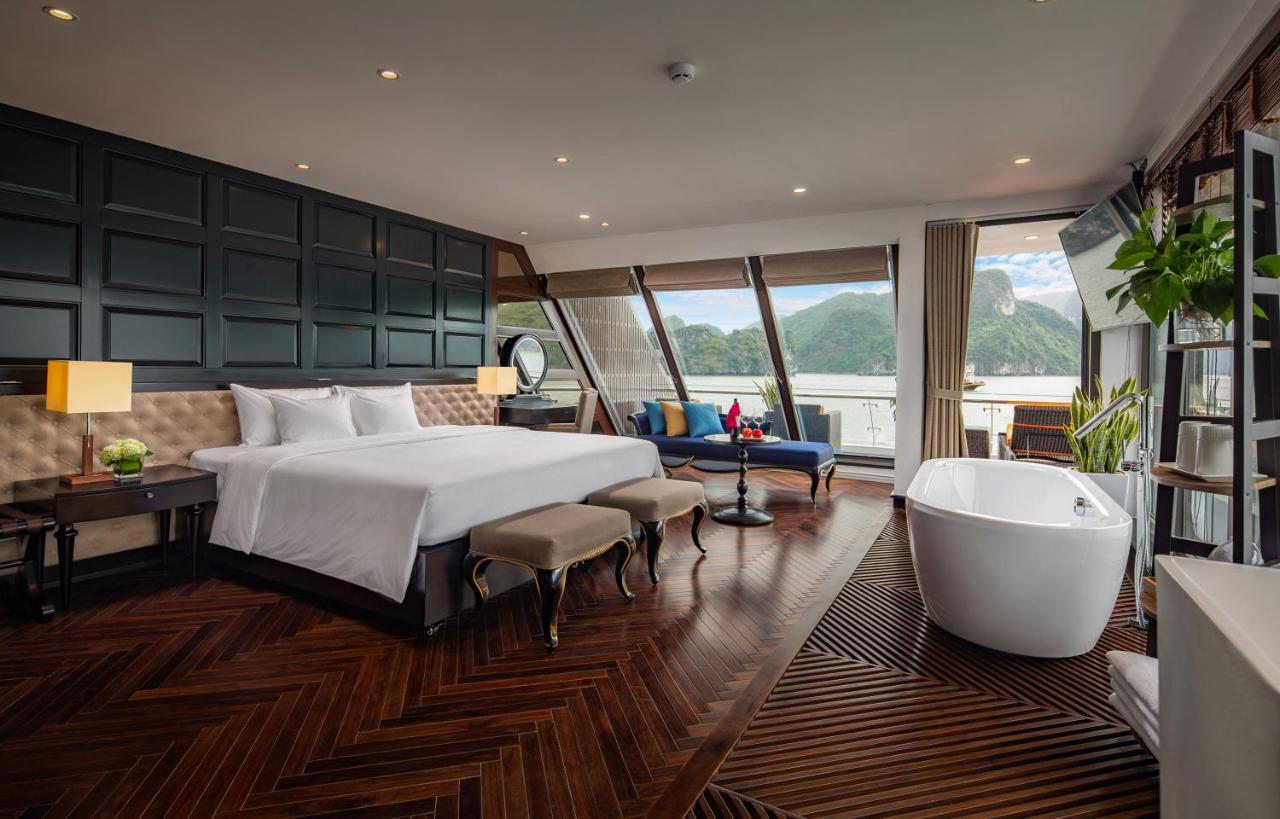Stellar Of The Seas Cruise Hotel Hạ Long Ngoại thất bức ảnh