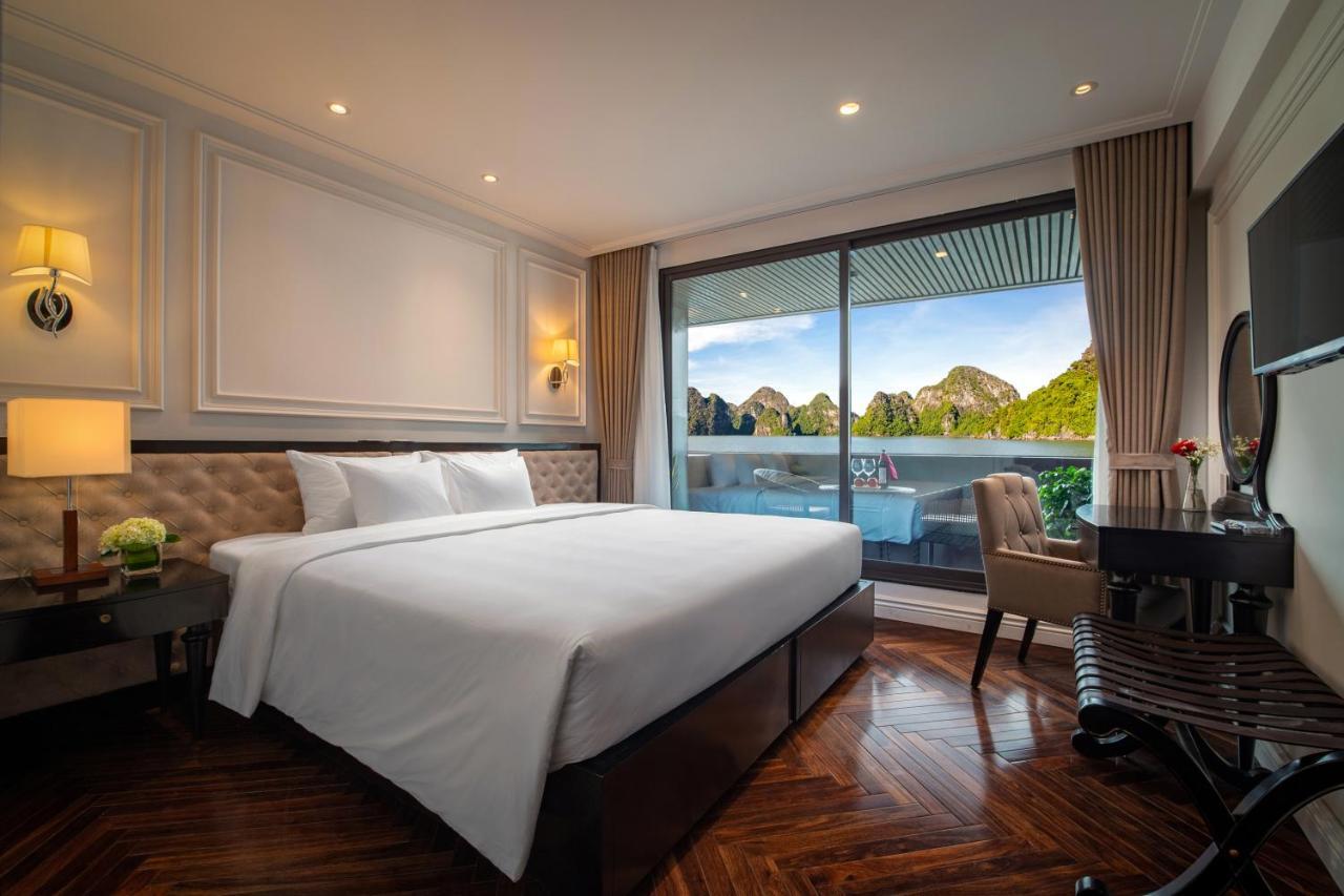 Stellar Of The Seas Cruise Hotel Hạ Long Ngoại thất bức ảnh